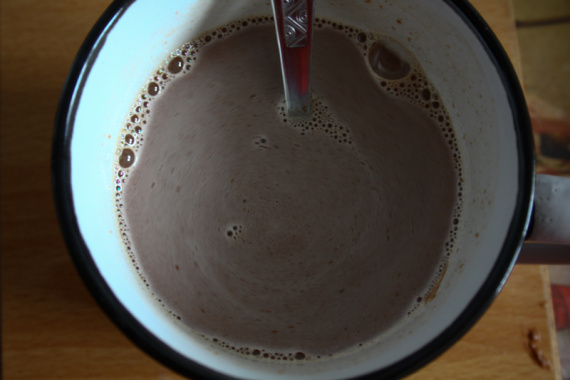 Фото для рецепта: Горячий шоколад в микроволновке