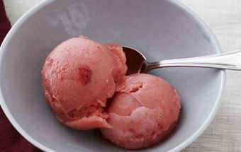 Фото для рецепта: Домашнее фруктовое мороженое